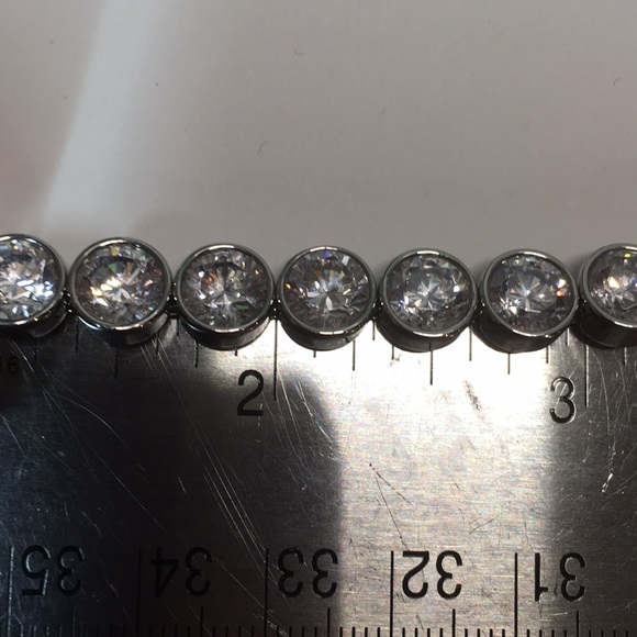 Michael Kors Bracelet 🖤 - Picture 11 of 16